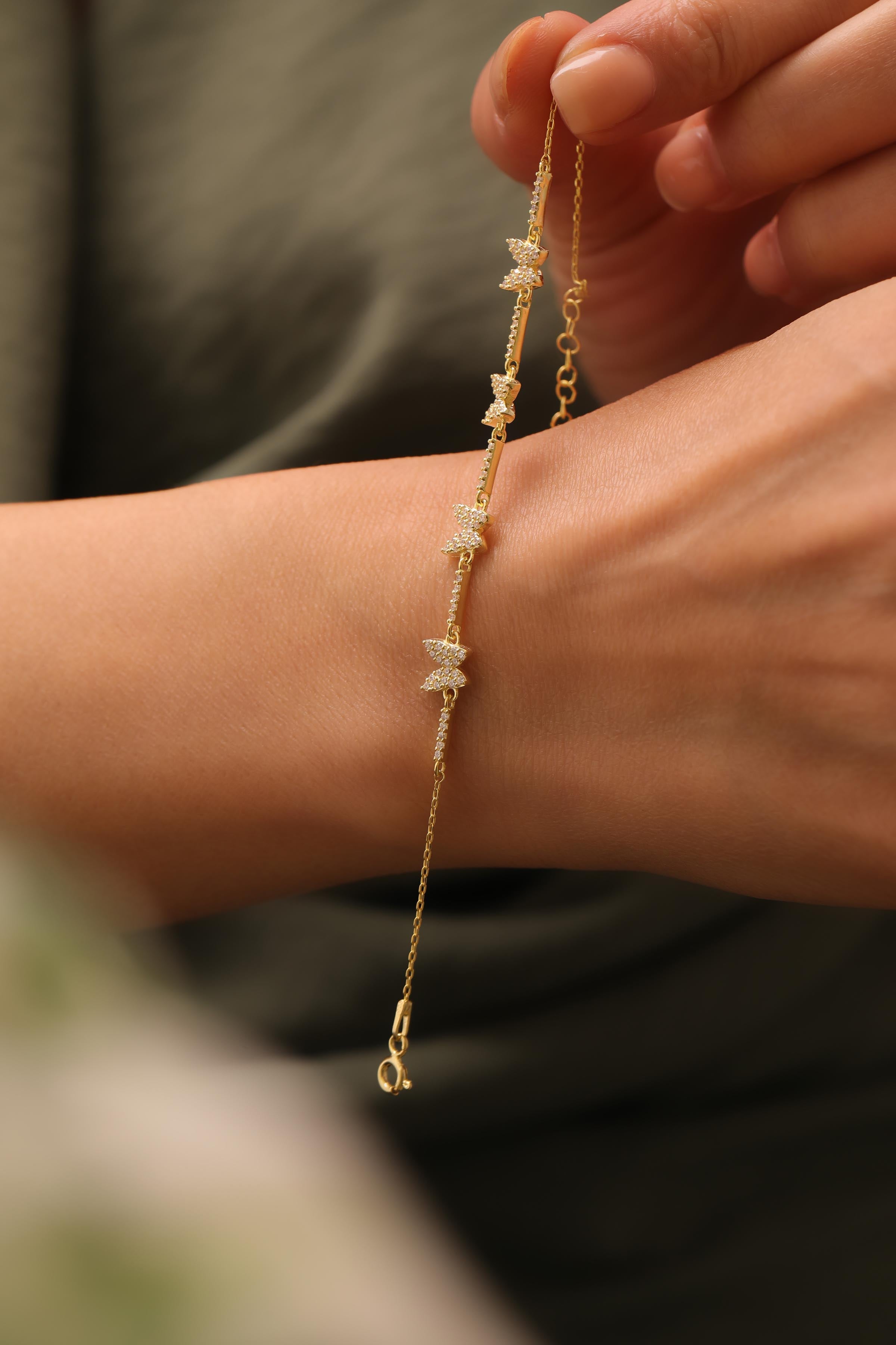 Iced Butterfly Armband